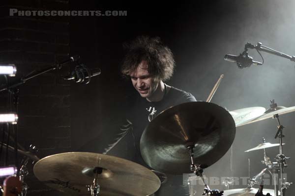 THE YOUNG GODS - 2010-12-07 - PARIS - La Maroquinerie - Bernard Trontin